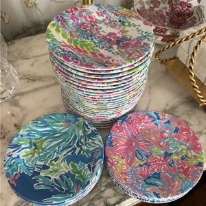 NEW Lilly Pulitzer Melamine Plates
